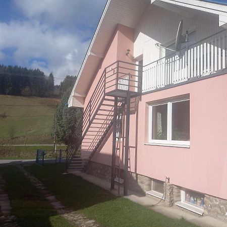 Villa Strakov Lúčky Eksteriør billede