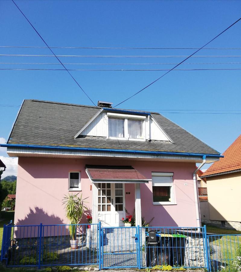 Villa Strakov Lúčky Eksteriør billede