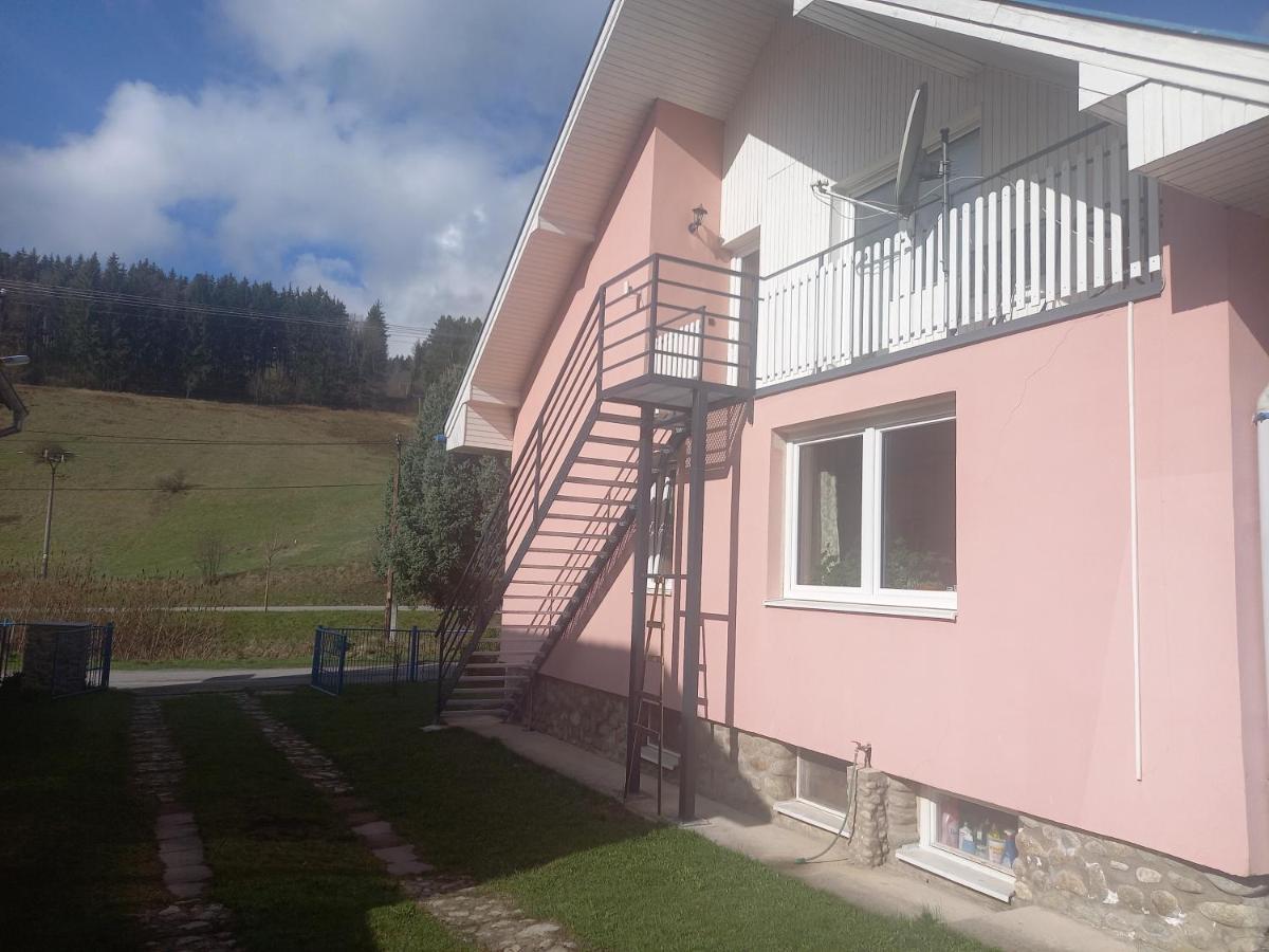 Villa Strakov Lúčky Eksteriør billede